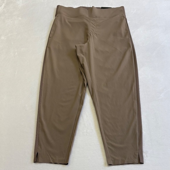 Kirkland Signature Ladies' Ankle Pants, Pull-On, Pockets, Tan Small NWT - Picture 6 of 16